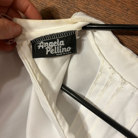 Vintage Angela Pellino White Pleated Polyester Blouse w/Decorative Collar Sz 12 - Picture 7 of 8